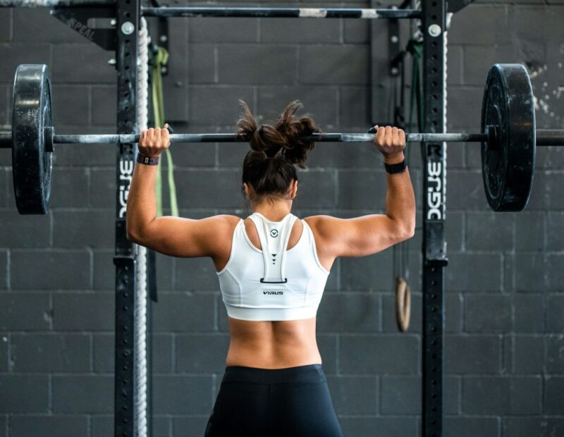 woman doing weight lifting